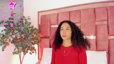 Lanna  online show from February 28, 2026, 11:44 am