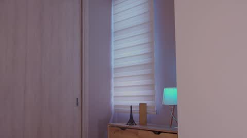 Alejandra suescun online show from December 11, 2024, 7:46 pm