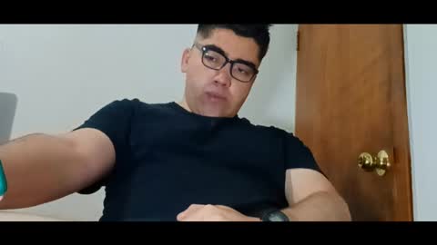 _leclerc_ online show from April 19, 2026, 12:48 pm