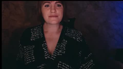 Snapshot of _letty_ chatting on November 1, 2025, 10:12 pm Letty online show from November 1, 2025, 10:12 pm