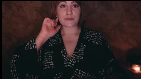 Snapshot of _letty_ chatting on December 16, 2025, 9:42 pm Letty online show from December 16, 2025, 9:42 pm