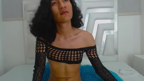 _lexx1e online show from December 19, 2024, 6:23 pm