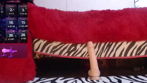 leyla online show from October 23, 2025, 1:38 am