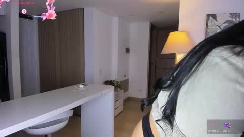 Lina. online show from February 26, 2026, 4:44 am