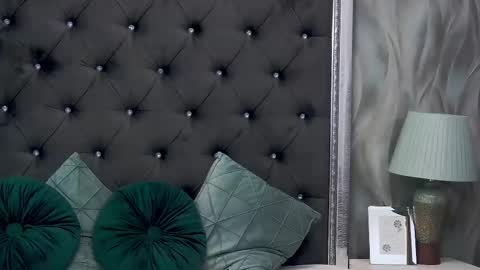 Lisa online show from February 4, 2025, 6:27 pm