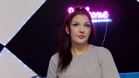 Lisa online show from February 12, 2026, 3:56 am