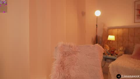 Lissana online show from April 10, 2026, 7:40 pm