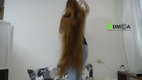 Katya online show from February 25, 2026, 7:12 pm