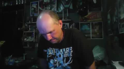 Snapshot of _longfellow chatting on October 29, 2025, 5:58 pm That guy online show from October 29, 2025, 5:58 pm