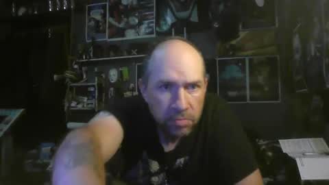 Snapshot of _longfellow chatting on November 20, 2025, 4:18 pm That guy online show from November 20, 2025, 4:18 pm