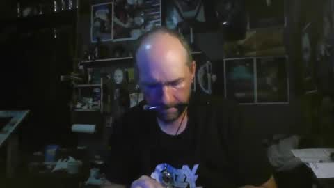 Snapshot of _longfellow chatting on November 21, 2025, 4:33 am That guy online show from November 21, 2025, 4:33 am