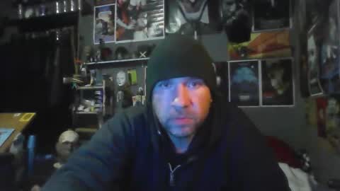 Snapshot of _longfellow chatting on December 5, 2025, 4:21 am That guy online show from December 5, 2025, 4:21 am