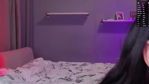 _lorra online show from January 15, 2026, 6:44 pm