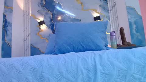 Snapshot of _lorrayne_ chatting on September 26, 2025, 12:20 pm Lorrayne online show from September 26, 2025, 12:20 pm