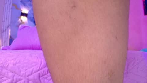 Snapshot of _lorrayne_ chatting on November 24, 2025, 12:05 pm Lorrayne online show from November 24, 2025, 12:05 pm