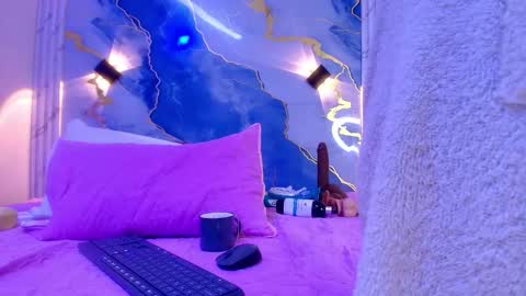 Snapshot of _lorrayne_ chatting on November 28, 2025, 12:30 pm Lorrayne online show from November 28, 2025, 12:30 pm