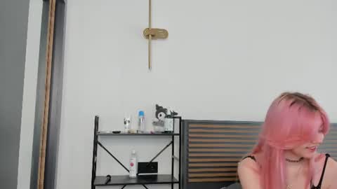_lucystars online show from July 11, 2026, 12:52 pm