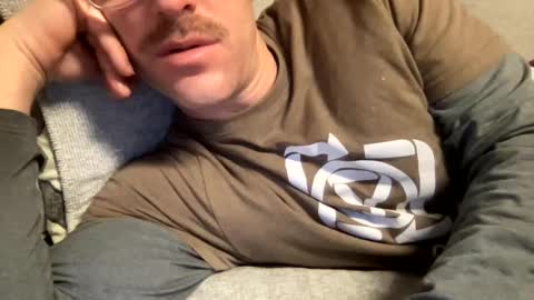 _lululeo_ online show from January 11, 2025, 7:17 am