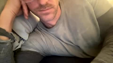 _lululeo_ online show from January 13, 2025, 6:16 am