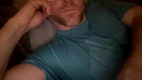 _lululeo_ online show from February 10, 2026, 2:04 am