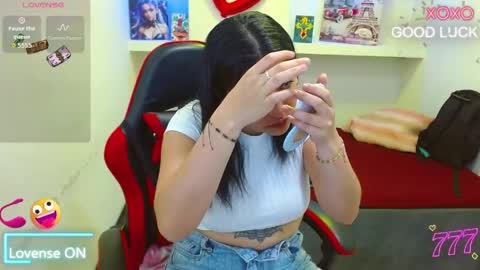 luna torres online show from April 23, 2026, 1:24 pm