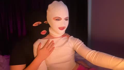 Chloe white Rebecca black online show from February 12, 2025, 1:48 pm