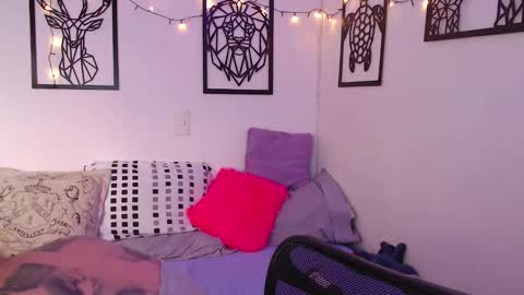 Marce  online show from March 9, 2025, 7:37 pm