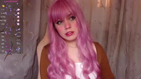 Kira online show from December 11, 2024, 11:41 am