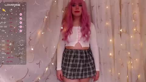 Kira online show from January 3, 2025, 11:25 am