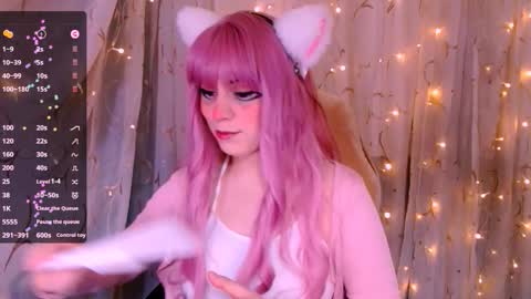 Kira online show from October 19, 2025, 8:48 am