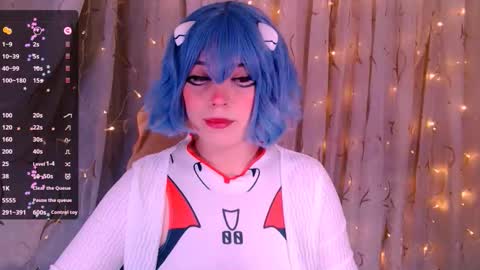 Kira online show from October 22, 2025, 8:36 am