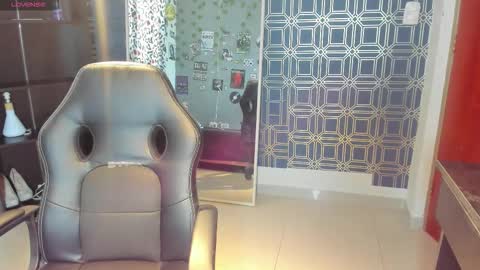 Maria online show from November 22, 2025, 7:02 pm