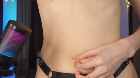  Gwen  online show from January 20, 2025, 3:04 am