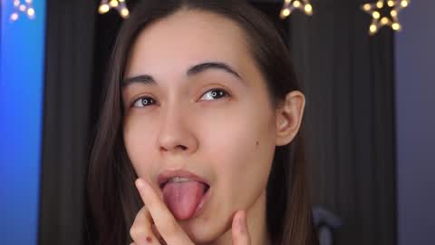  Gwen  online show from January 26, 2025, 7:41 pm