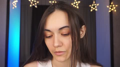  Gwen  online show from February 1, 2025, 7:34 pm