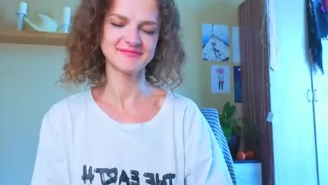 Snapshot of _masterpiece__ chatting on June 25, 2026, 2:44 am Sophia online show from June 25, 2026, 2:44 am