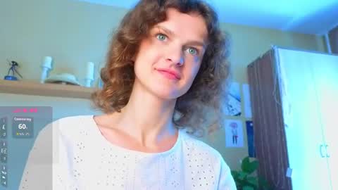 Snapshot of _masterpiece__ chatting on July 4, 2026, 8:09 am Sophia online show from July 4, 2026, 8:09 am