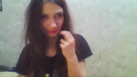 me0w me0w online show from March 5, 2026, 1:34 am