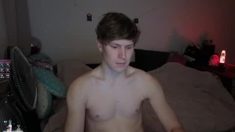  Medaed20  online show from October 29, 2025, 5:04 pm