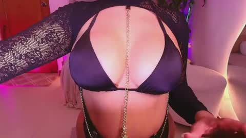 Snapshot of _megan_akbar chatting on April 3, 2026, 2:15 pm Marce online show from April 3, 2026, 2:15 pm