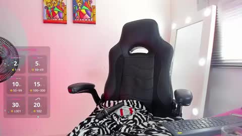 Juli online show from December 18, 2024, 3:33 pm