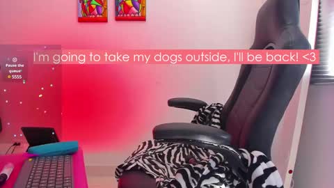 Juli online show from January 15, 2025, 4:32 pm