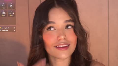     online show from January 24, 2025, 4:06 pm