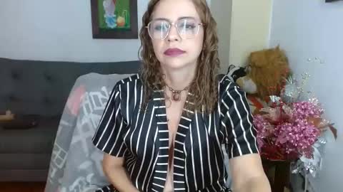 melisa online show from February 27, 2025, 1:38 pm