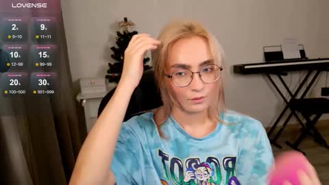 _meow_neko_ online show from December 14, 2025, 3:01 am