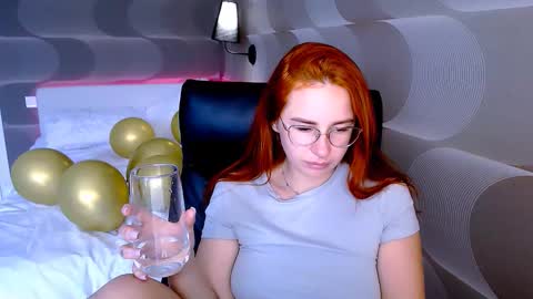 _mi_amore online show from September 9, 2025, 7:08 am