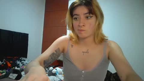 Mia-foster online show from March 30, 2026, 2:12 am