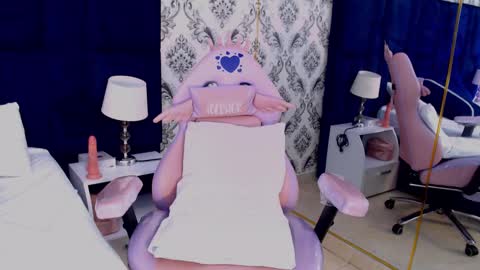 Snapshot of _miaa_monroe chatting on February 23, 2025, 3:18 pm Mia Monroe online show from February 23, 2025, 3:18 pm