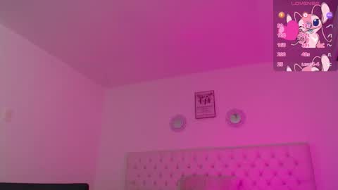 Paula online show from September 11, 2025, 11:43 am