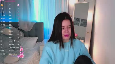 Milana online show from April 23, 2026, 6:14 am